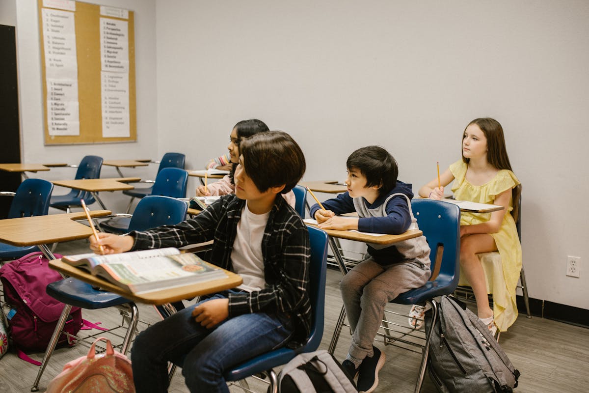 How to stay motivated to study during the holidays? Learn how to find a balance!